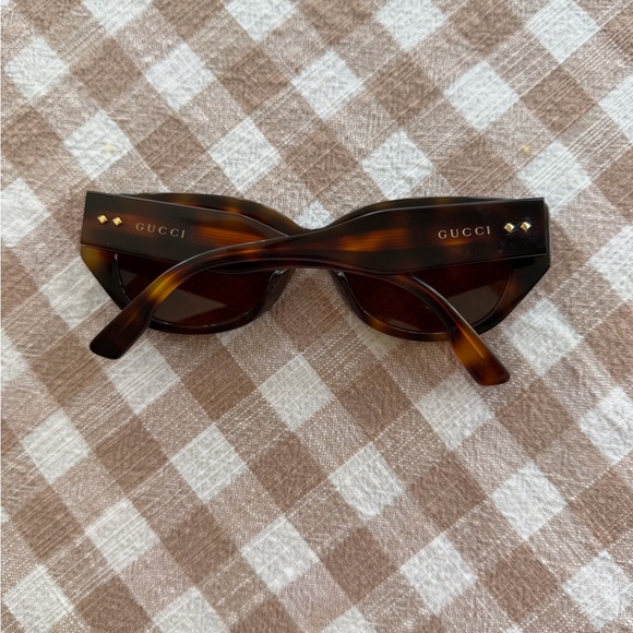 Gucci Women's Brown Sunglasses - Picture 12 of 16